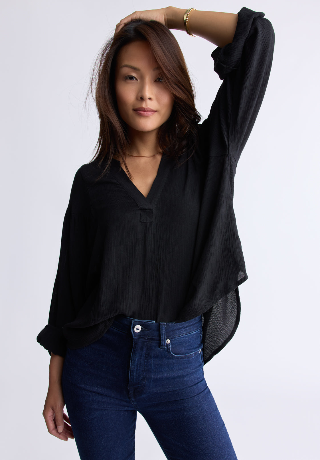 Kensley Women's Dropped Shoulder V-neck Loose Blouse. Black - WT0119F