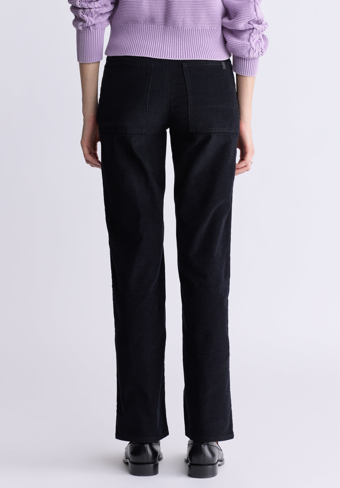 Mid Rise Straight Mary Women's Pants. Rinse Washed Black - BL16007