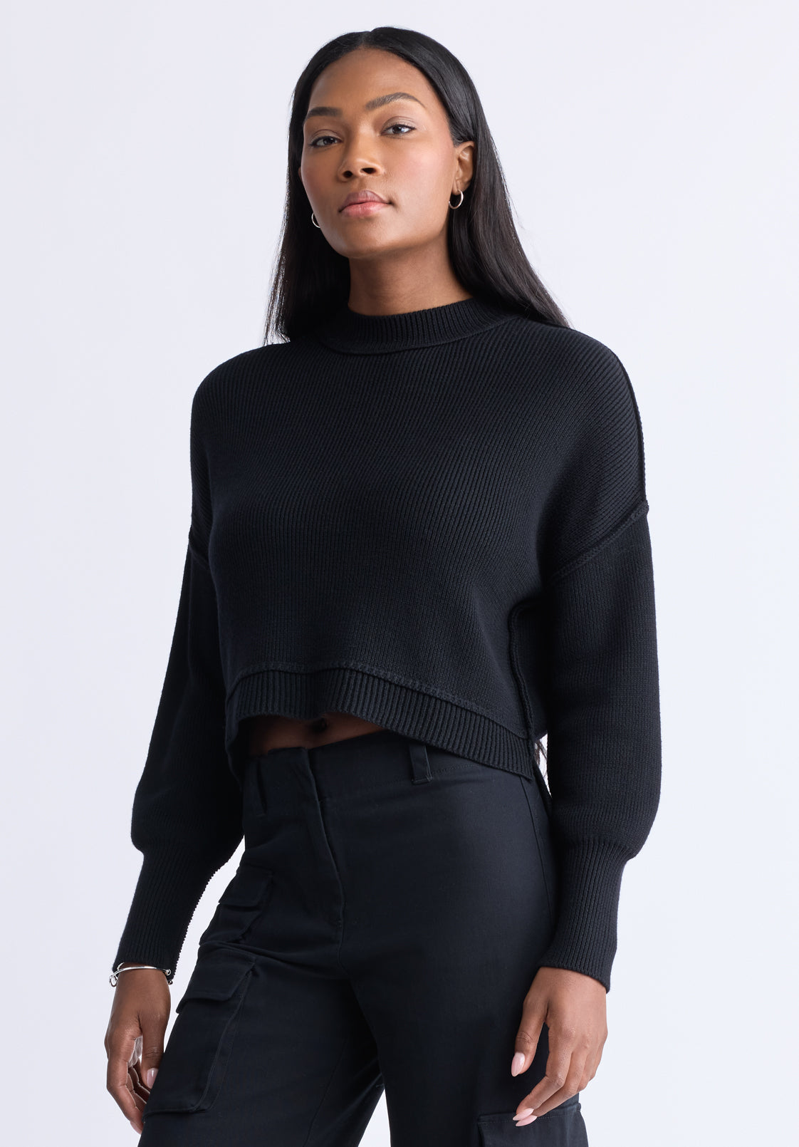 Seema Women's Dropped Sleeve Cropped Sweater. Black - SW0095F